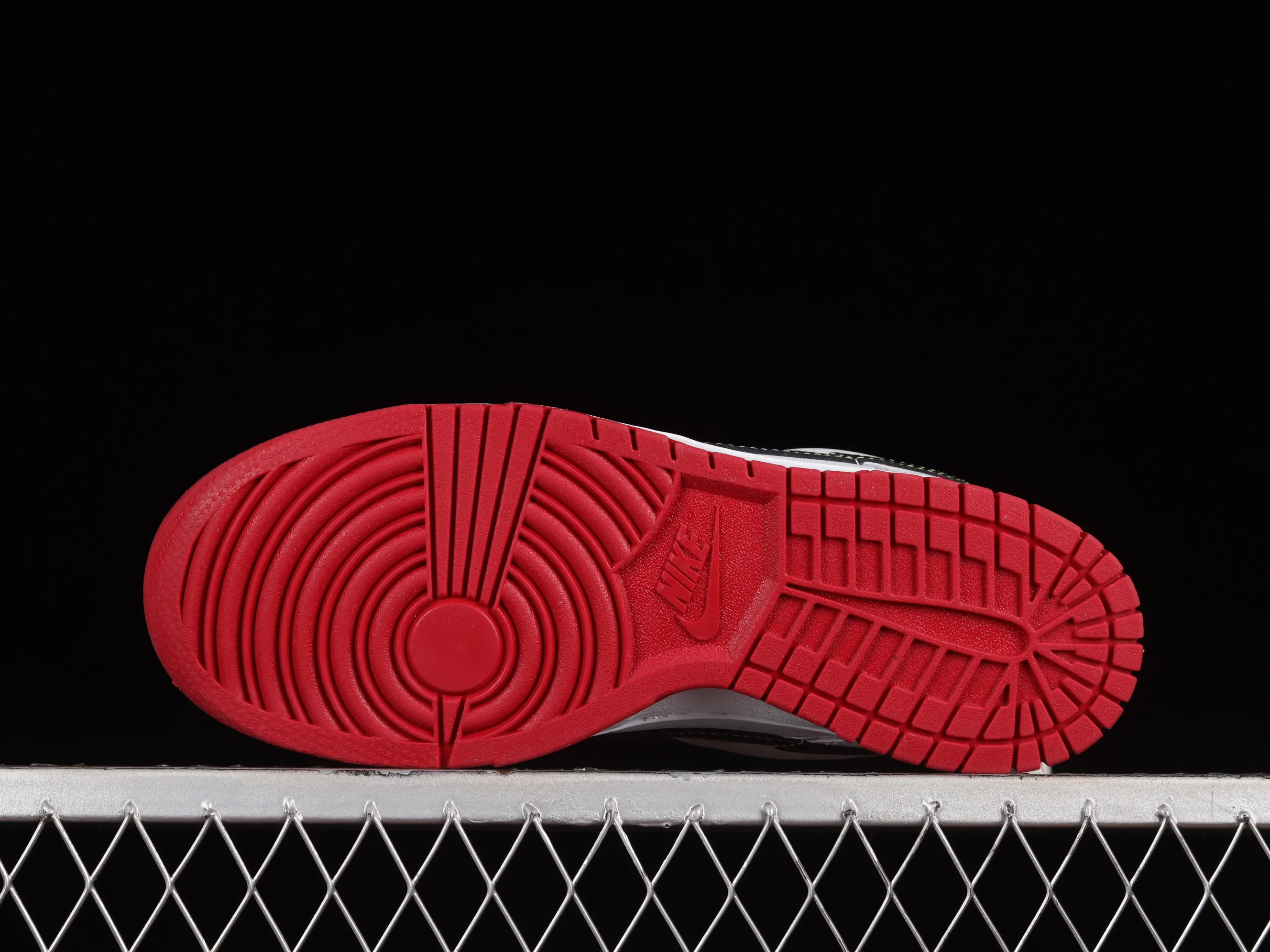 All Categories Nk SB Dunk Series Nk SB Dunk Low Low-top sneakers Nk SB Zoom Dunk Low X La eeb Qatar 2022 World Cup joint SB low-top sports and leisure sneakers DJ6188-006